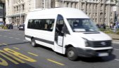 БУРА НА ТВИТЕРУ: Возач минибуса у Београду усликао девојку јер је носила сукњицу! Из Транспродукт демантују