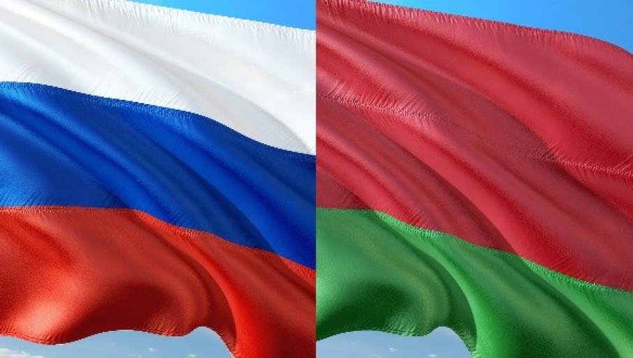 "SAVEZ RUSIJE I BELORUSIJE IZAZIVA ZAVIST" Alejnik: Zapad želi da zabije klin u odnose Moskve i Minska