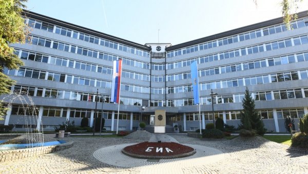 БИА УПУТИЛА ОШТРО ПИСМО ФИС ШВАЈЦАРСКЕ: Српски безбедњаци не планирају никаква убиства