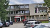 ПРОДАЛИ ДОМ ПА ПЛАЋАЈУ ЗАКУП: Добојске власти успеле да продају бивше просторије војске и то у трећем покушају