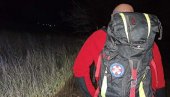 АКЦИЈА СПАСАВАЊА НА КОРИТНИКУ: Девојка сломила бутну кост, ГСС је успешно спустио са планине