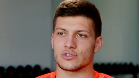 SELEKTOR REPREZENTACIJE SRBIJE MOŽE DA ODAHNE! Luka Jović nije teže povređen, poznato i kada se vraća na teren