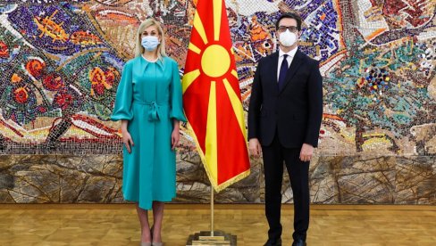 ЗА ЈАЧАЊЕ СВЕСТРАЊЕ САРАДЊЕ СУСЕДА: Нова амбасадорка Србије у Северној Македонији ступила на дужност у Скопљу