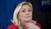LE PEN: Većina Francuza ne želi EU kakva je sada