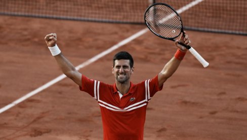 NIKO KAO ĐOKOVIĆ: Novak ispisao istoriju tenisa na Rolan Garosu
