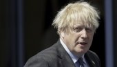 БОРИС ЏОНСОН БИО У КОНТАКТУ СА ЗАРАЖЕНИМ: Британски премијер радиће из канцеларије, али ће се на корону тестирати свакодневно