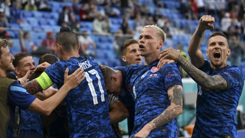 SLOVAK OPERISAO LEĐA I PROPUŠTA POLUFINALE: Inter bez Škrinjara na gradskog rivala