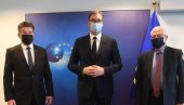 DIJALOG JE VAŽAN, SRBIJA JE NAJVAŽNIJA: Predsednik Vučić se sastao sa Boreljom i Lajčakom (FOTO)