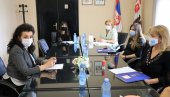 ПОДРШКА ЗА ПЕТ УДРУЖЕЊА: Уговори за пројекте здравствене заштите у Крагујевцу
