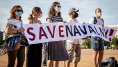 PROTEST U ŽENEVI PRED SUSRET PUTINA I BAJDENA: Demonstranti traže oslobođenje Navaljnog