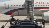 BEŽ KOŽA I ZLATO: Ovako izgleda avion kojim je Putin doputovao u Ženevu (FOTO, VIDEO)