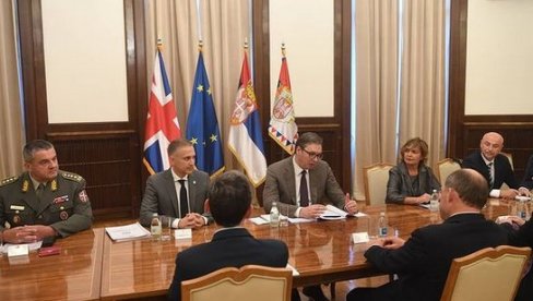 SASTANAK SA VOLASOM: Vučić razgovarao sa ministrom odbrane Ujedinjenog Kraljevstva
