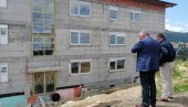 КРОВ НАД ГЛАВОМ ЗА ПОВРАТНИКЕ: Почела изградња и реконструкција стамбених објеката у Власеници