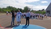 ДА СЕ ДЕЦА БАВЕ СПОРТОМ: Српска Црња добила нови простор за активнсотии рекреацију