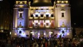 PRELEPE SCENE U PRESTONICI: Beograđani večeras uživali na koncertu na Trgu Republike (FOTO)