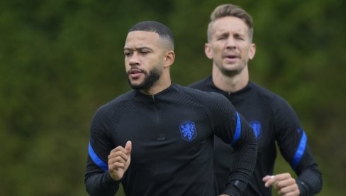 ХОЛАНДИЈА У ПРОБЛЕМУ: Лук Де Јонг због повреде колена завршио ЕП