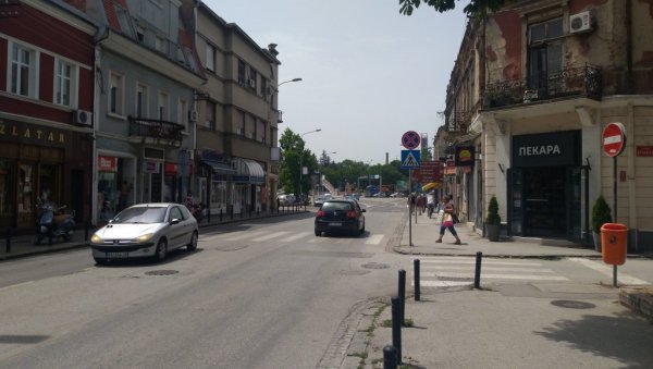 НА МЕТИ ТРИ СРЕДЊЕ ШКОЛЕ: Лажне дојаве о бомбама у Крагујевцу