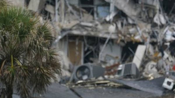 ПОТРАГА ЗА ТЕЛИМА ЖРТАВА У МАЈАМИЈУ ПРИВОДИ СЕ КРАЈУ: Из рушевина извучено 97 - трага се за још 8 особа
