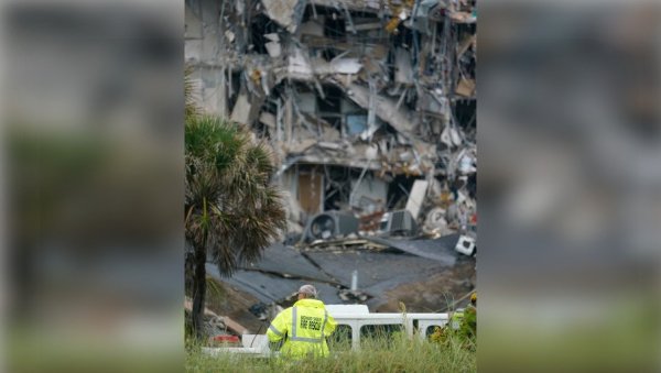 НЕСТАЛА ПОРОДИЦА ПРВЕ ДАМЕ ПАРАГВАЈА: Били у небодеру који се срушио у Мајамију, спасиоци и даље трагају за преживелима (ВИДЕО)