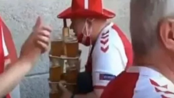 ВЕЋ ИМАМО ШАМПИОНА ЕУРА: Навијач Данске са 12 пива је победник групне фазе (ВИДЕО)
