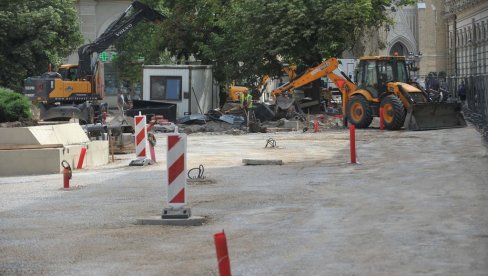 PET AUTOBUSKIH LINIJA MENJA TRASU: Zbog radova u Stražilovskoj ulici u Novom Sadu izmene u saobraćaju