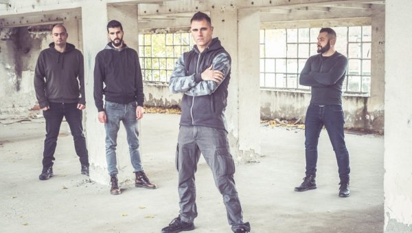 МАД ФЕКТОРИ ВЛАДАЈУ СТАРИМ КОНТИНЕНТОМ: Европски метал канал истиче бенд из Врања