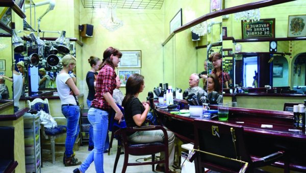 СЕРИЈАЛ - ЗАПОЧНИ БИЗНИС (3): Желите да отворите фризерски салон?