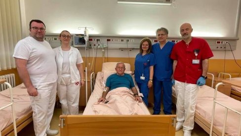 NISAM BIO NA SPISKU ZA ODLAZAK: General Vladimir Lazarević iz svog doma u Nišu, za Novosti, o oporavku nakon moždanog udara