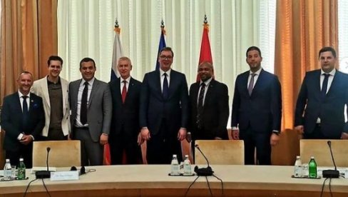 DOGAĐAJ OD IZUZETNOG ZNAČAJA ZA SRBIJU: Vučić se sastao sa predsednikom Svetske bokserske federacije povodom formiranja odbora za SP