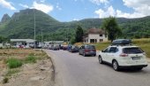 GUŽVA NA GOSTUNU: Kolona vozila na graničnom prelazu sa Crnom Gorom (FOTO/VIDEO)