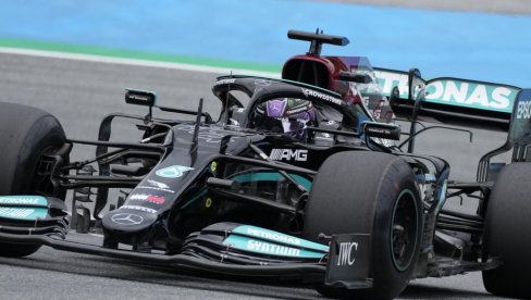 ХАМИЛТОН БРЖИ ОД ФЕРСТАПЕНА: Светски првак остварио најбоље време на првом тренитнгу за ВН Италије