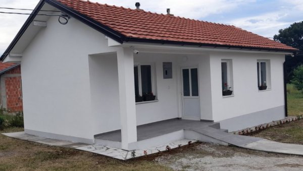 ЗА ЛАКШИ И БРЖИ ПОВРАТАК: Отворена реновирана и адаптирана амбуланта у селу Видање код Клине (ФОТО)