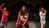 ПАЛА ЗАВЕСА НА ПРВО ПОЛУВРЕМЕ: Италијански Магбет у октобру, у наставку Шекспир фестивала