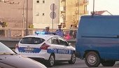 PAO ZBOG POKUŠAJA UBISTVA SUGRAĐANINA: Vanja Rodić pred zgradom bijeljinske policije pucao u automobil Siniše Perića