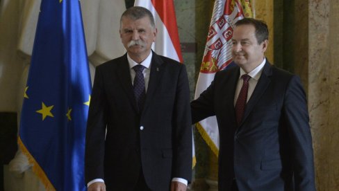 DAR OD 40 GODINA: Čime je Ivica Dačić iznenadio goste iz Mađarske