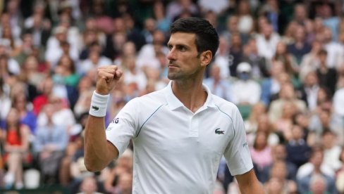 NOVAK U FINALU! Đoković u tri seta nadigrao Šapovalova i boriće se za 20. gren slem