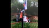 POLICIJA REAGOVALA NA ALBANSKU PROVOKACIJU: Musljiu pozvan na saslušanje zbog skandala sa srpskom zastavom na na grobu terorista (VIDEO)