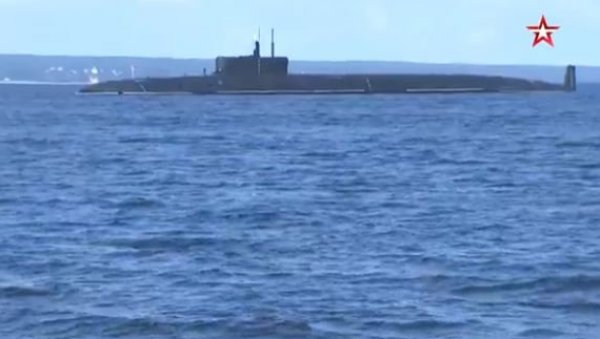 СВИ СУ ЈЕ ЧЕКАЛИ: У Фински залив упловила нечујна нуклеарка „Кнез Владимир“ (ВИДЕО)