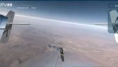 (UŽIVO) TRENUTAK ZA ISTORIJU: Milijarder Ričard Brenson poleteo u svemir (VIDEO)