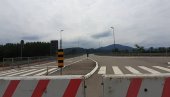 BRATOLJUBOM VEĆ OD AVGUSTA: Konačno se privode kraju radovi na Drinskom mostu, između LJubovije i Bratunca
