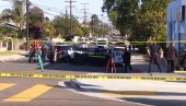TINEJDŽERKA IZBOLA ŽENU KOJA JE VOZILA TAKSI: Žrtva pokušala da pobegne, kalifornijska policija zatekla jeziv prizor