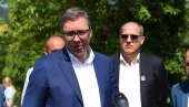 OZBILJNO SE SPREMAMO ZA IZBORE - Vučić: Deo opozicije ucenjuje celu Srbiju
