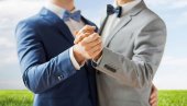 ГЕЈ ПАРОВИ ОД СУТРА И ПРЕД МАТИЧАРЕМ: Закон о истополним браковима на снази, остваривање свих права на чекању