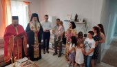 U NOVOM  DOMU 12  VUKOVIĆA: Za jednu od najbrojnijih srpskih porodica napravljena kuća kod Zvečana