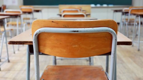 МАЊА НОРМА ИЛИ ЗАТВОРЕНЕ ШКОЛЕ: Наставници траже измене закона о гимназијама