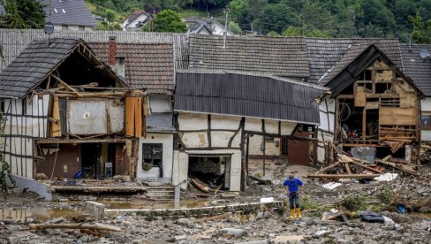 ОГЛАСИО СЕ СРПСКИ КОНЗУЛ: Открио да ли има страдалих Срба у поплавама