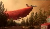 ВЕЛИКИ ПОЖАР У САД БЕЗ КОНТРОЛЕ: Пакао у Орегону, ватра се шири километрима (ВИДЕО)