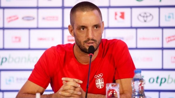 ТРОИЦКИ: Спремни смо, Новак увек мотивисан када игра за Србију!