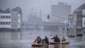 BROJE ŽRTVE, TRAŽE NESTALE: Prema procenama policije, najmanje 133 osobe su poginule u poplavama samo u Nemačkoj
