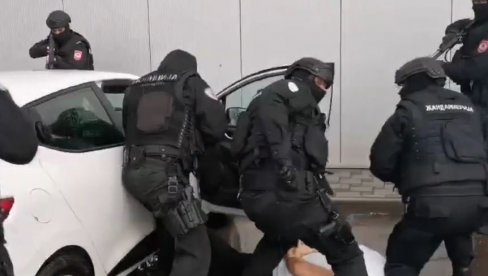OVAKO JE PAO ŠKALJARAC U BANJALUCI: Pogledajte trenutak hapšenja Miloša Božovića (VIDEO)